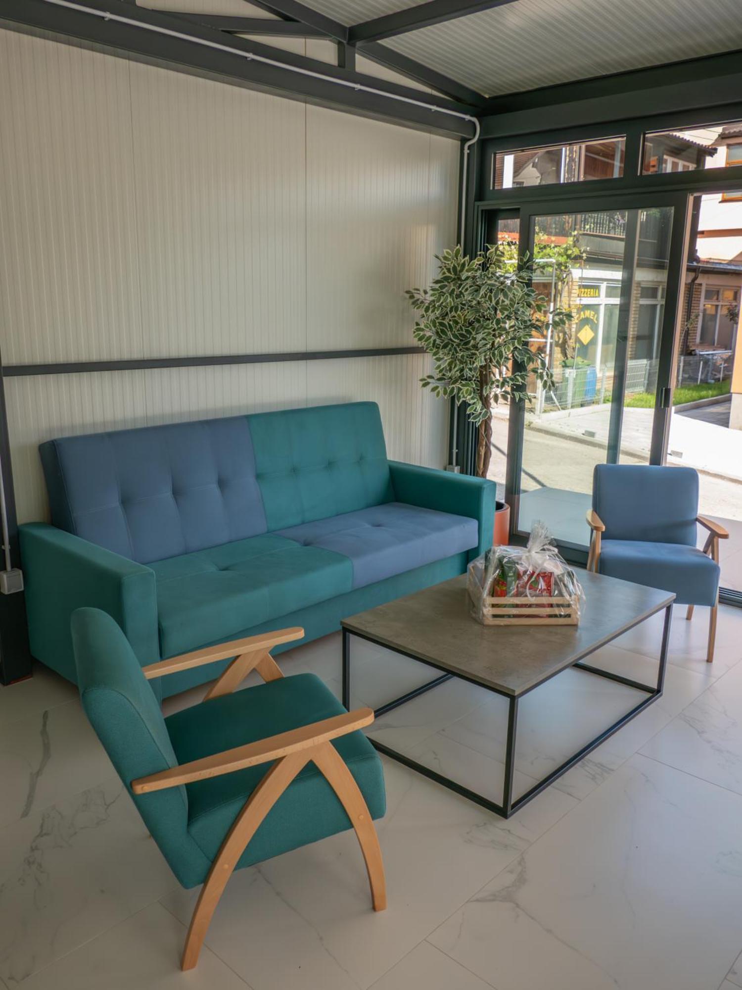 Sunny Corner Apartments Високо Экстерьер фото
