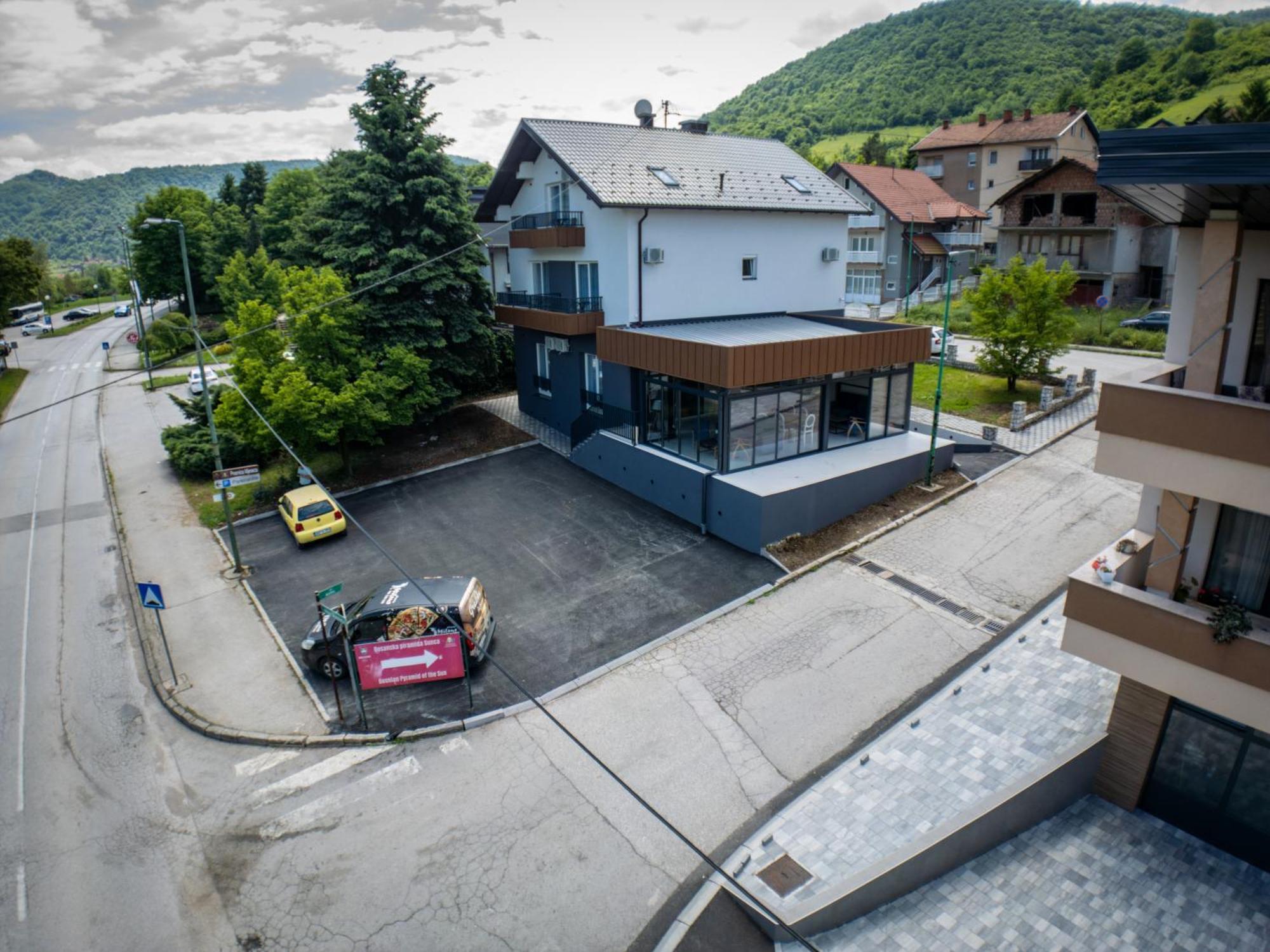 Sunny Corner Apartments Високо Экстерьер фото