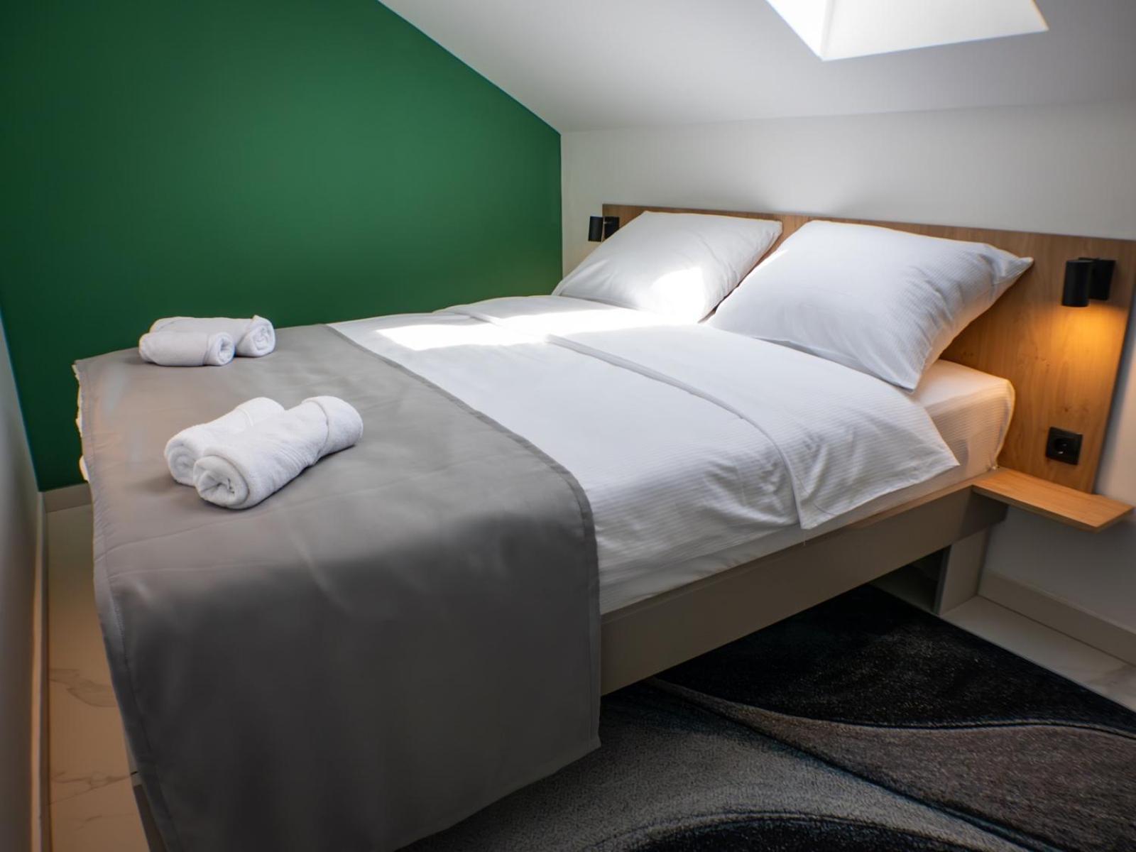 Sunny Corner Apartments Високо Экстерьер фото