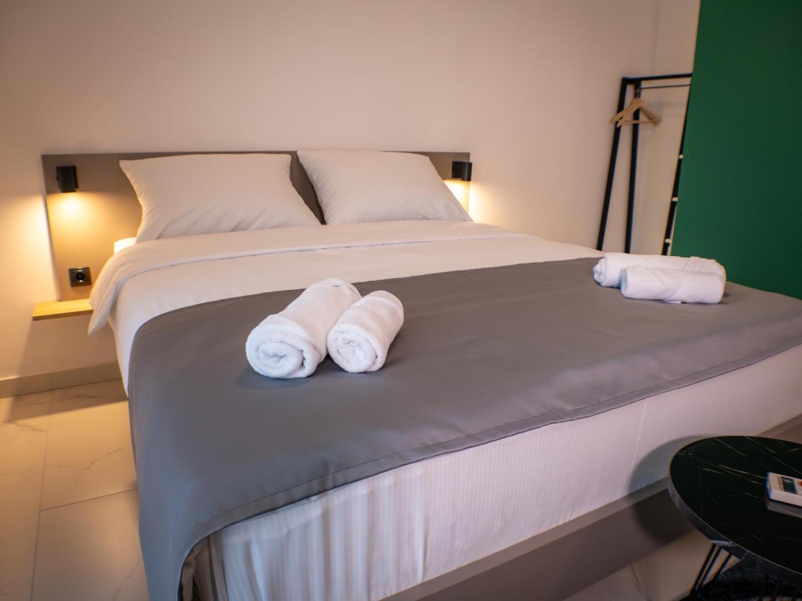 Sunny Corner Apartments Високо Экстерьер фото