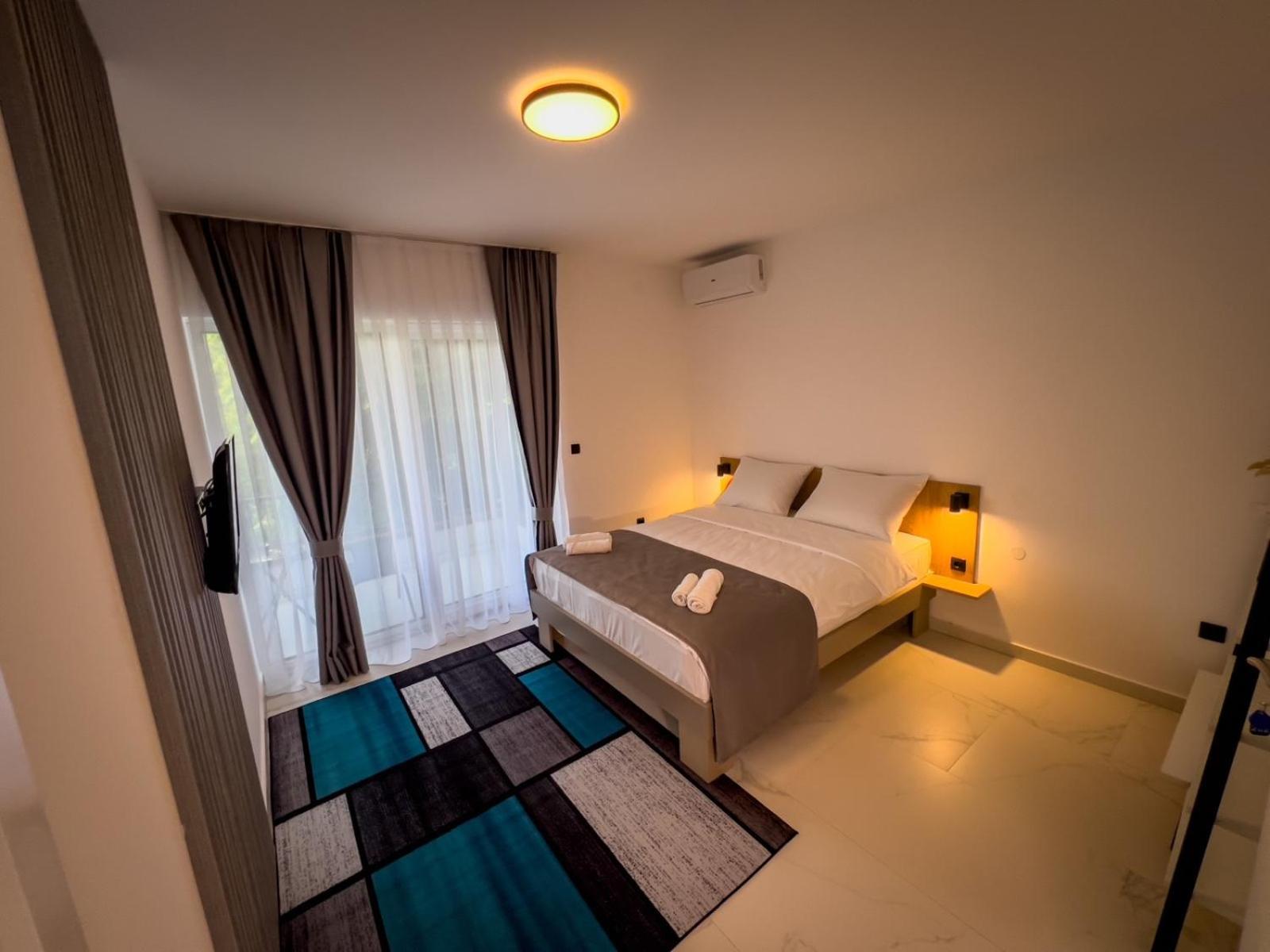Sunny Corner Apartments Високо Экстерьер фото