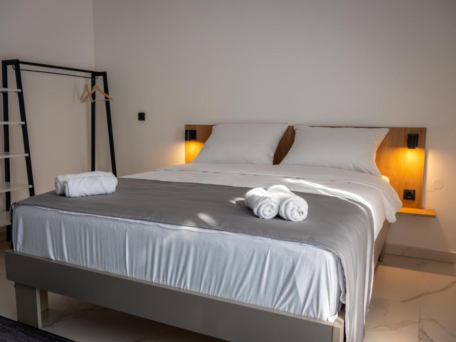 Sunny Corner Apartments Високо Экстерьер фото