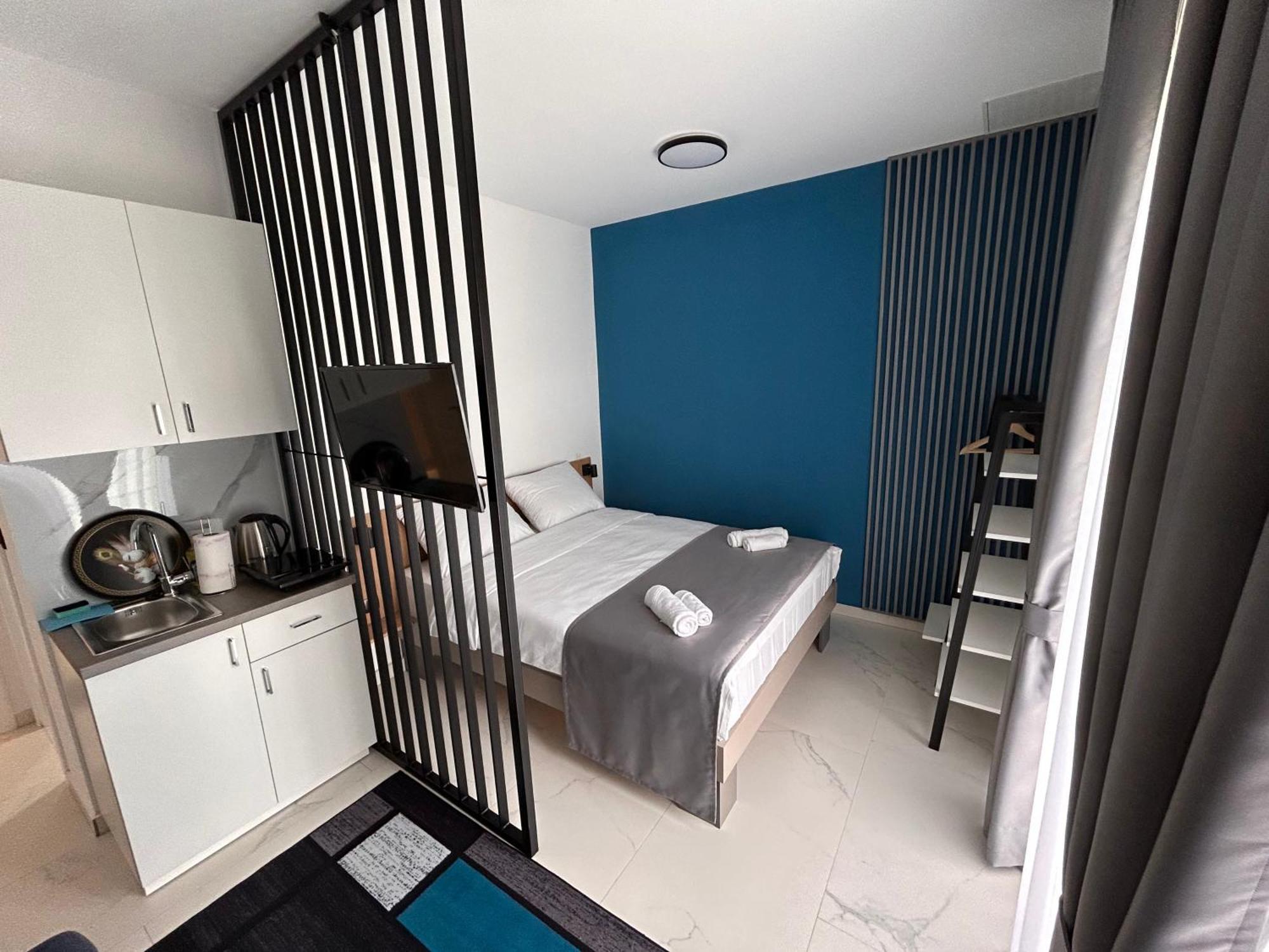 Sunny Corner Apartments Високо Экстерьер фото