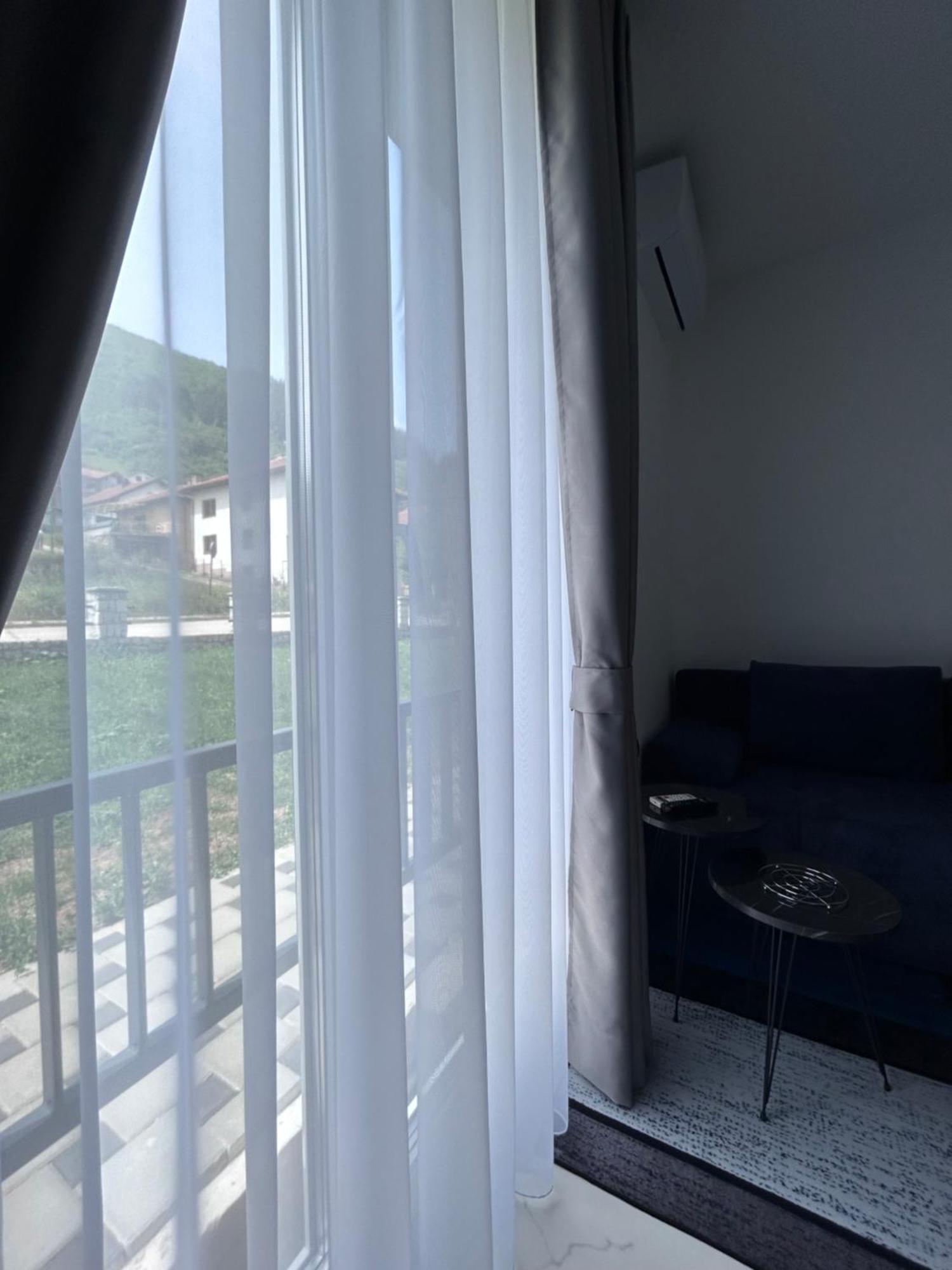 Sunny Corner Apartments Високо Экстерьер фото